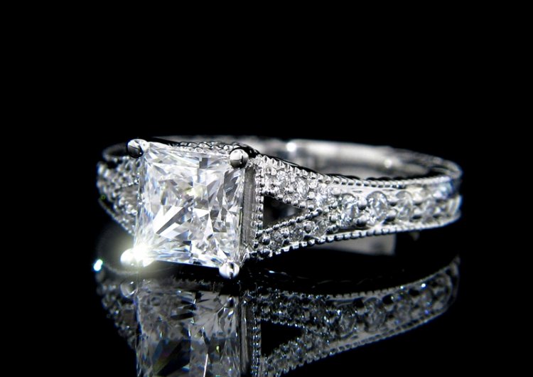 .75 tcw Princess Cut Antique Inspired Egagement Rings - Click Image to Close