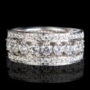 1.04 tcw Stunning Diamond Wedding Band