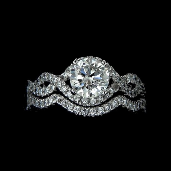 1.30 tcw Stunning Halo Engagement Ring - Click Image to Close