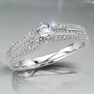 1.08 TCW Elegant Diamond Engagement Ring
