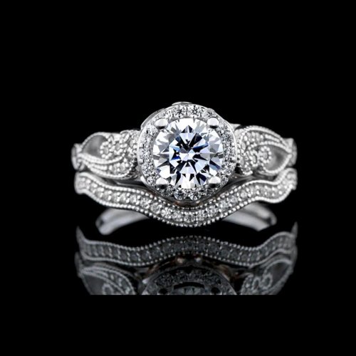 1.63 tcw Antique Style Diamond Bridal Set