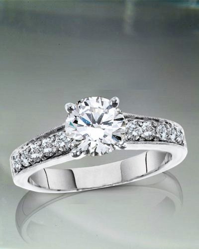 1.33 TCW Elegant Engagement Ring